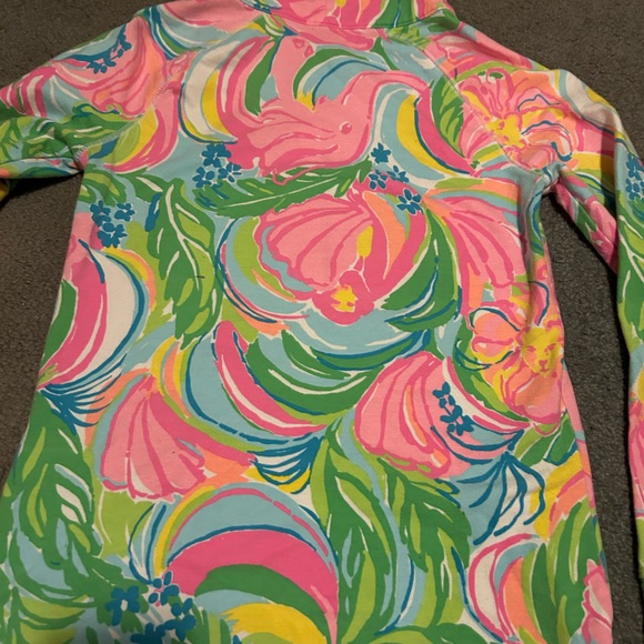 Lily Pulitzer Pull Over - Picture 4 of 4